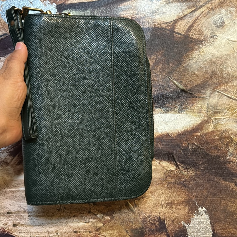 Louis Vuitton Taiga Baikal Leather Wristlet Bag - Picture 5 of 12